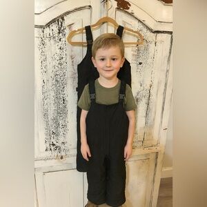 London Fog Kids Unisex Ski Snow Bib Overalls Winter Wear-Size M 5/6